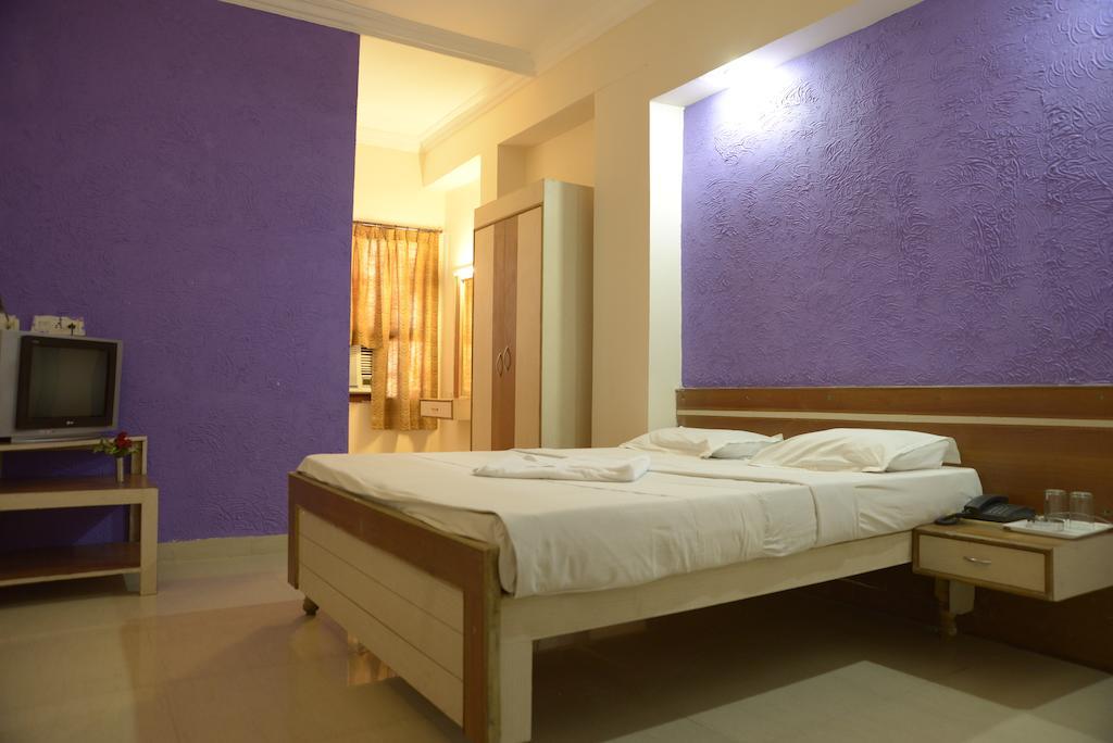 Hotel Sri Sai Krupa Hyderabad Bilik gambar