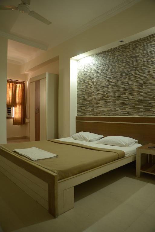Hotel Sri Sai Krupa Hyderabad Bilik gambar